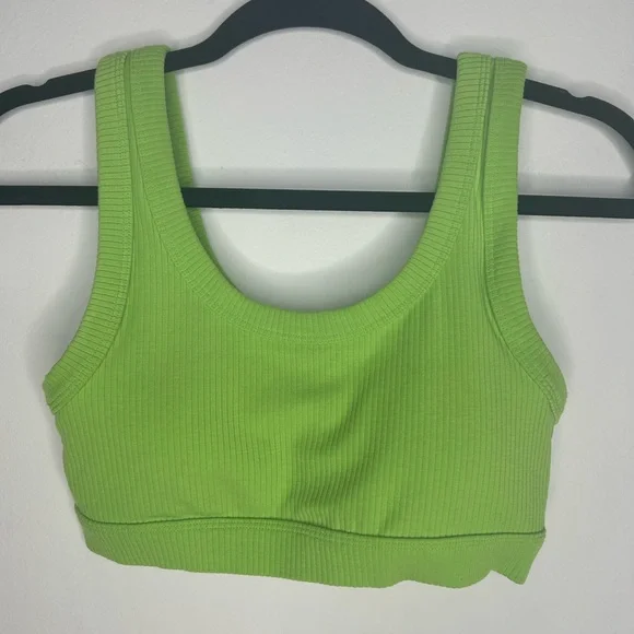 Alo Yoga Wellness Ribbed Sports Bra Green Apple Size Small - Picture 3 of 7